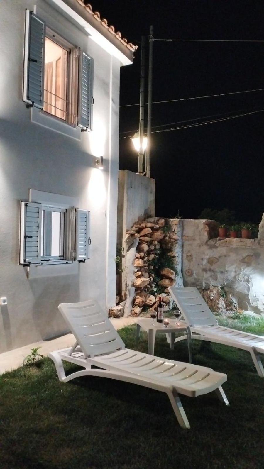 Villa Vikou House Yírion Exterior foto